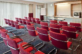 holiday inn express doncaster by ihg