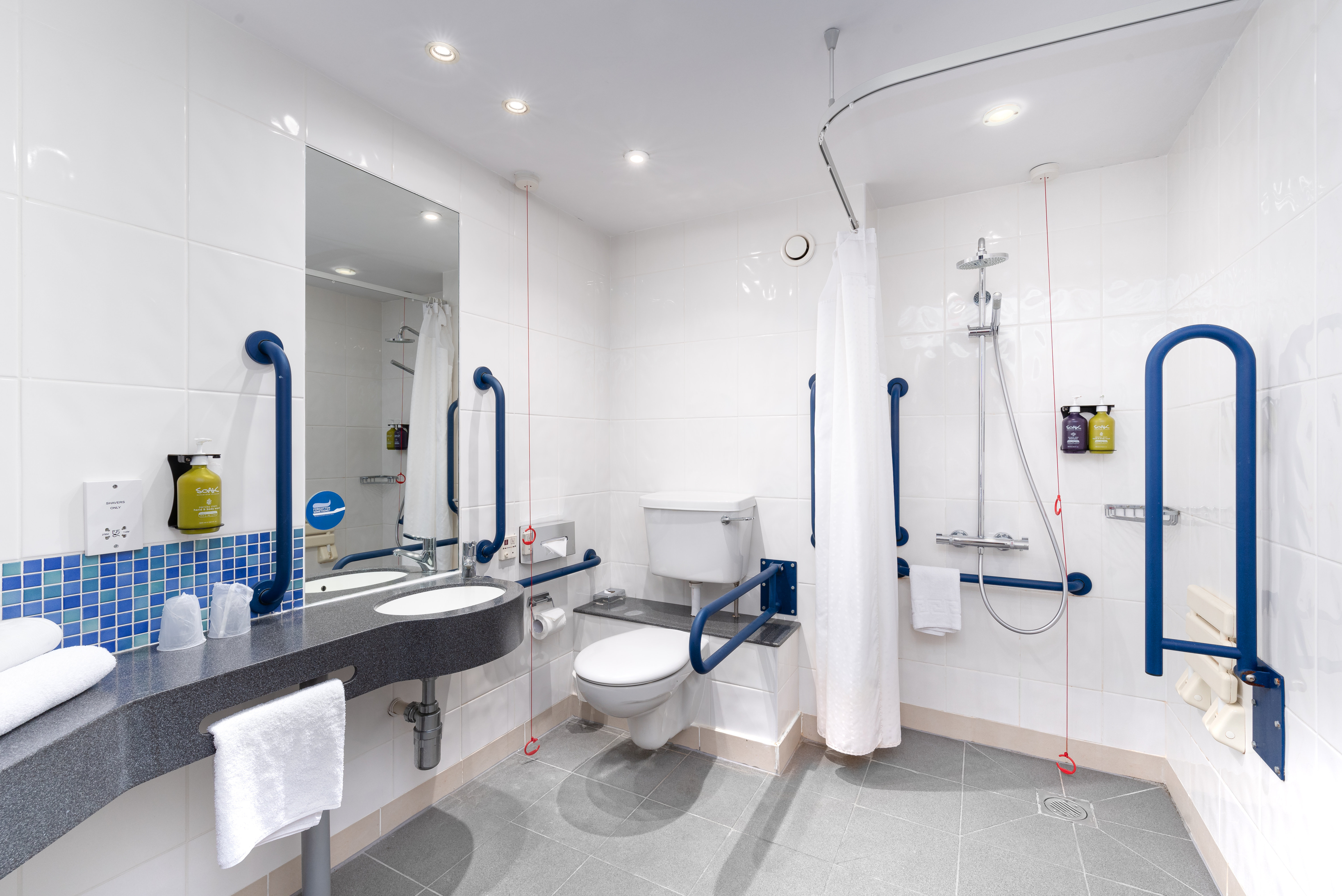 holiday inn express hotel burnley m65 jct10 by ihg