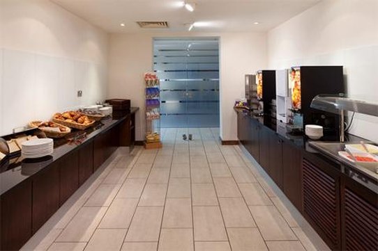 holiday inn express hotel burnley m65 jct10 by ihg