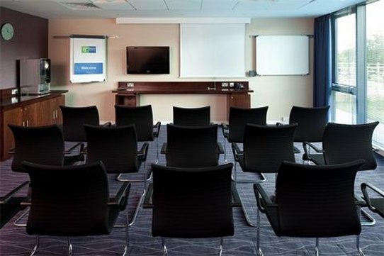 holiday inn express hotel burnley m65 jct10 by ihg