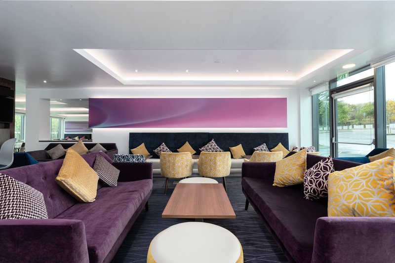 holiday inn express hotel burnley m65 jct10 by ihg