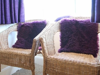 the riviera guest house