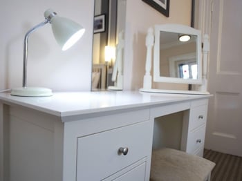 the riviera guest house