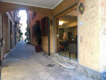 Hotel Sole,Grosseto>>Florence,3 star