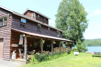 kiwassa lake bed and breakfast