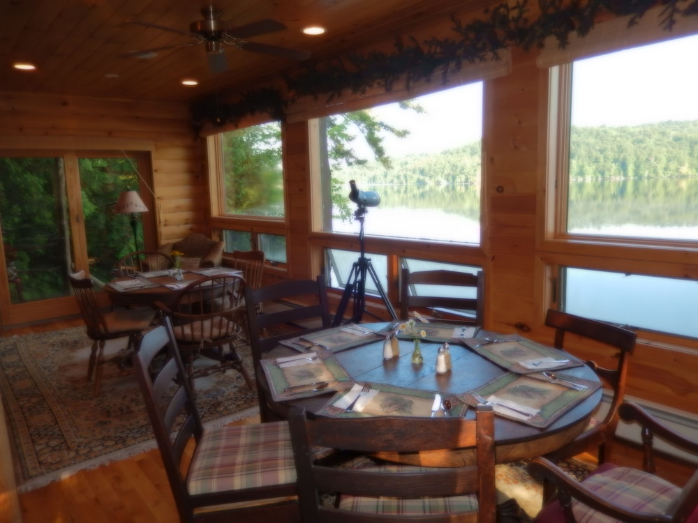 kiwassa lake bed and breakfast