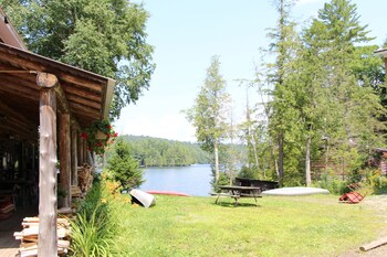 kiwassa lake bed and breakfast
