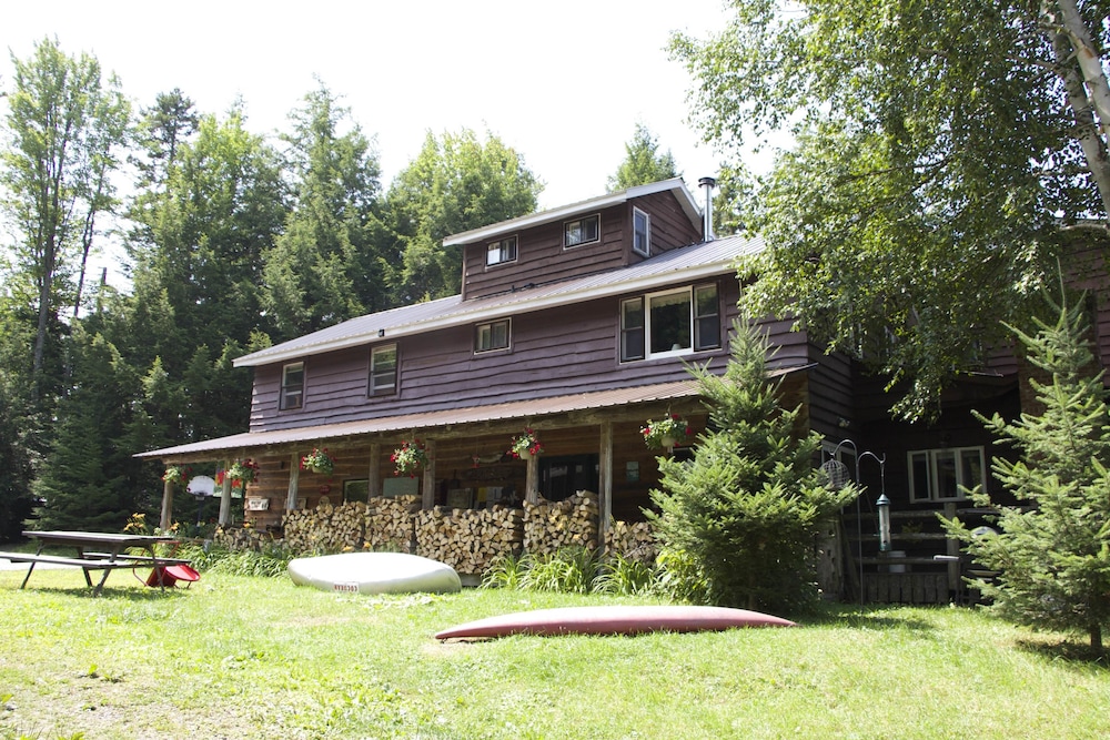 kiwassa lake bed and breakfast