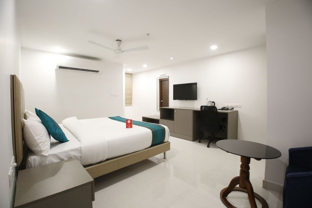 oyo 11411 d suites