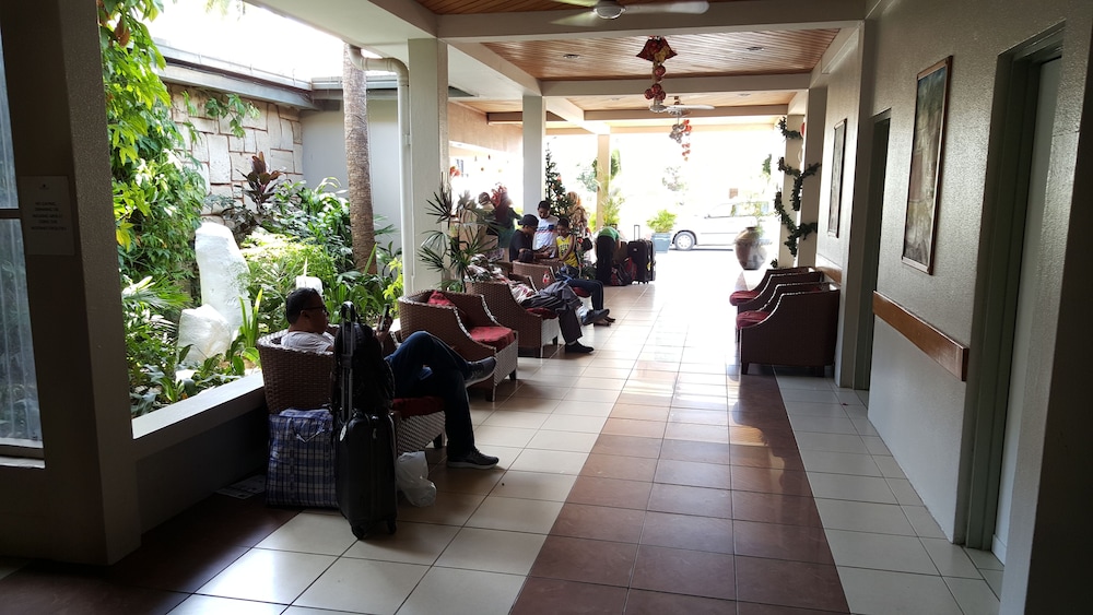 hexagon international hotel