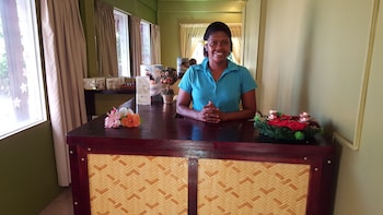 hexagon international hotel