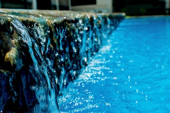 hexagon international hotel