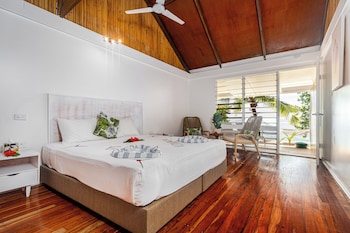 beachcomber island resort