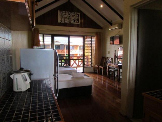 wailoaloa beach resort fiji