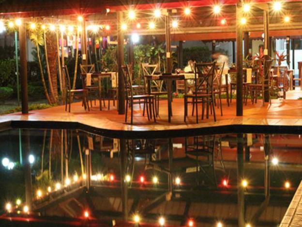 wailoaloa beach resort fiji