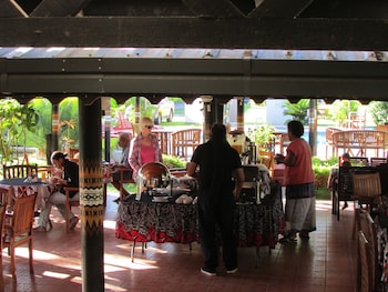 wailoaloa beach resort fiji