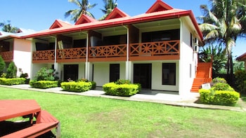 wailoaloa beach resort fiji