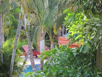 wailoaloa beach resort fiji