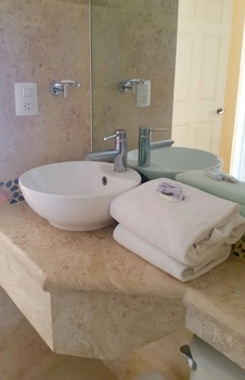 hotel villamar princesa suites