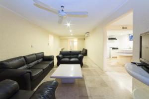 hotel villamar princesa suites