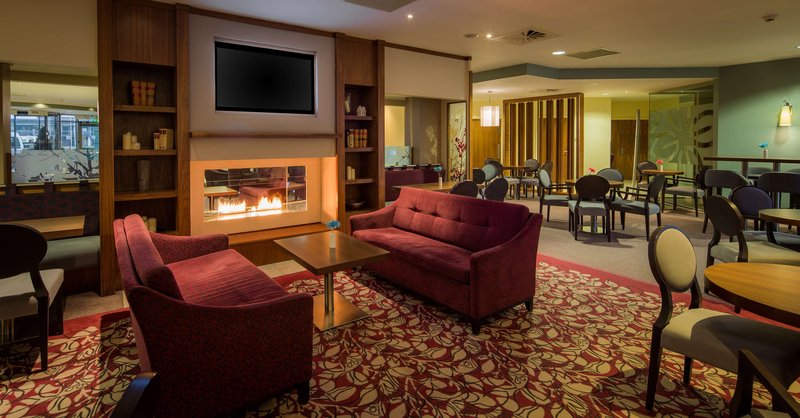 hilton garden inn luton north