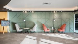holiday inn rochester chatham by ihg