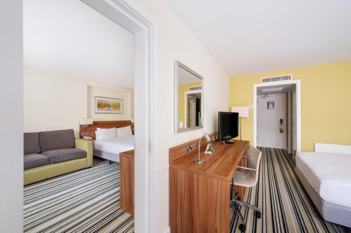 holiday inn rochester chatham by ihg