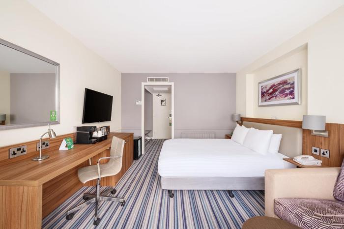 holiday inn rochester chatham by ihg