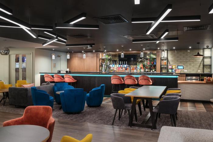 holiday inn rochester chatham by ihg