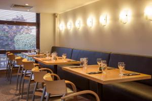 holiday inn rochester chatham by ihg