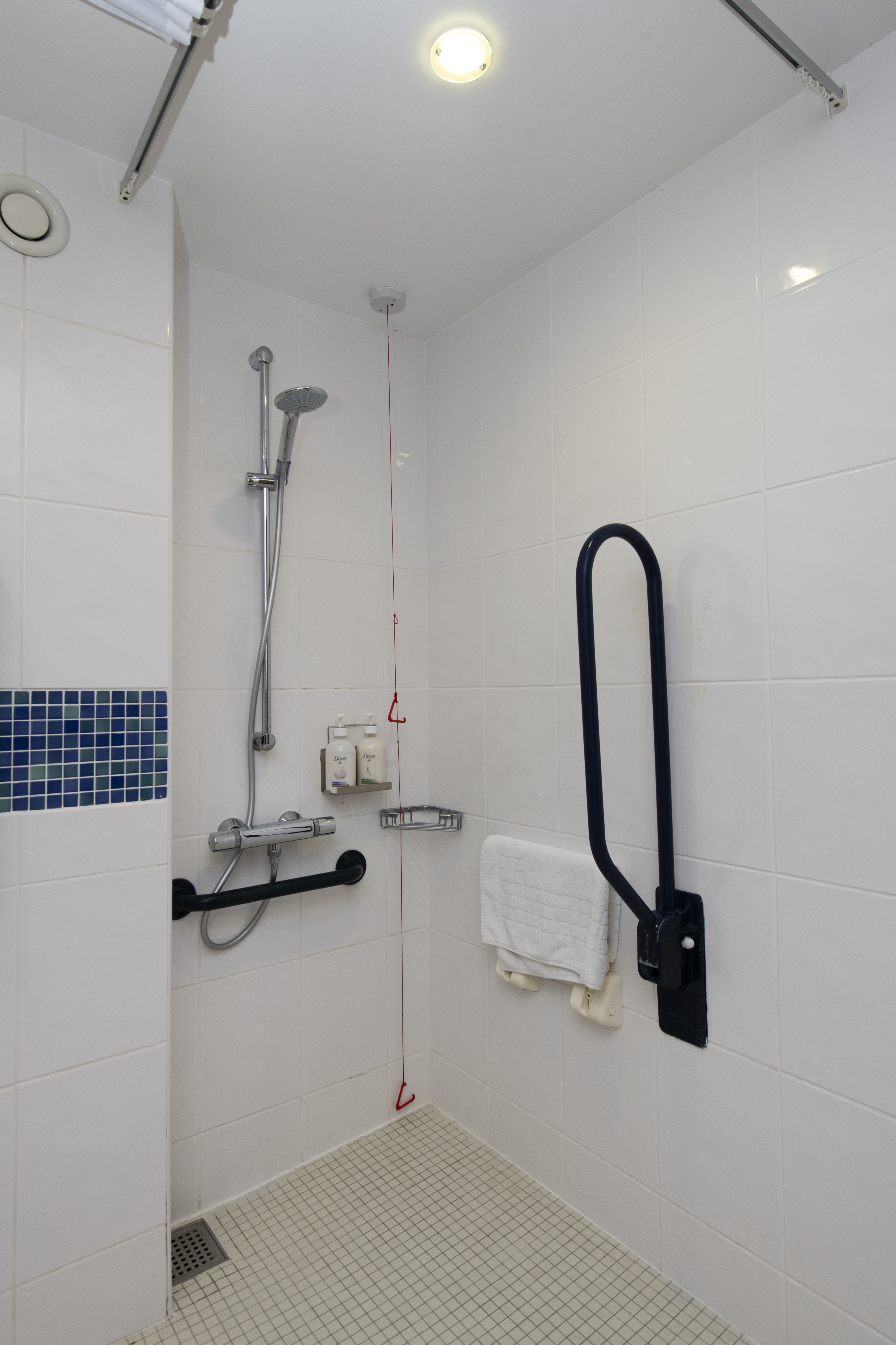 holiday inn express folkestone channel tunnel by ihg
