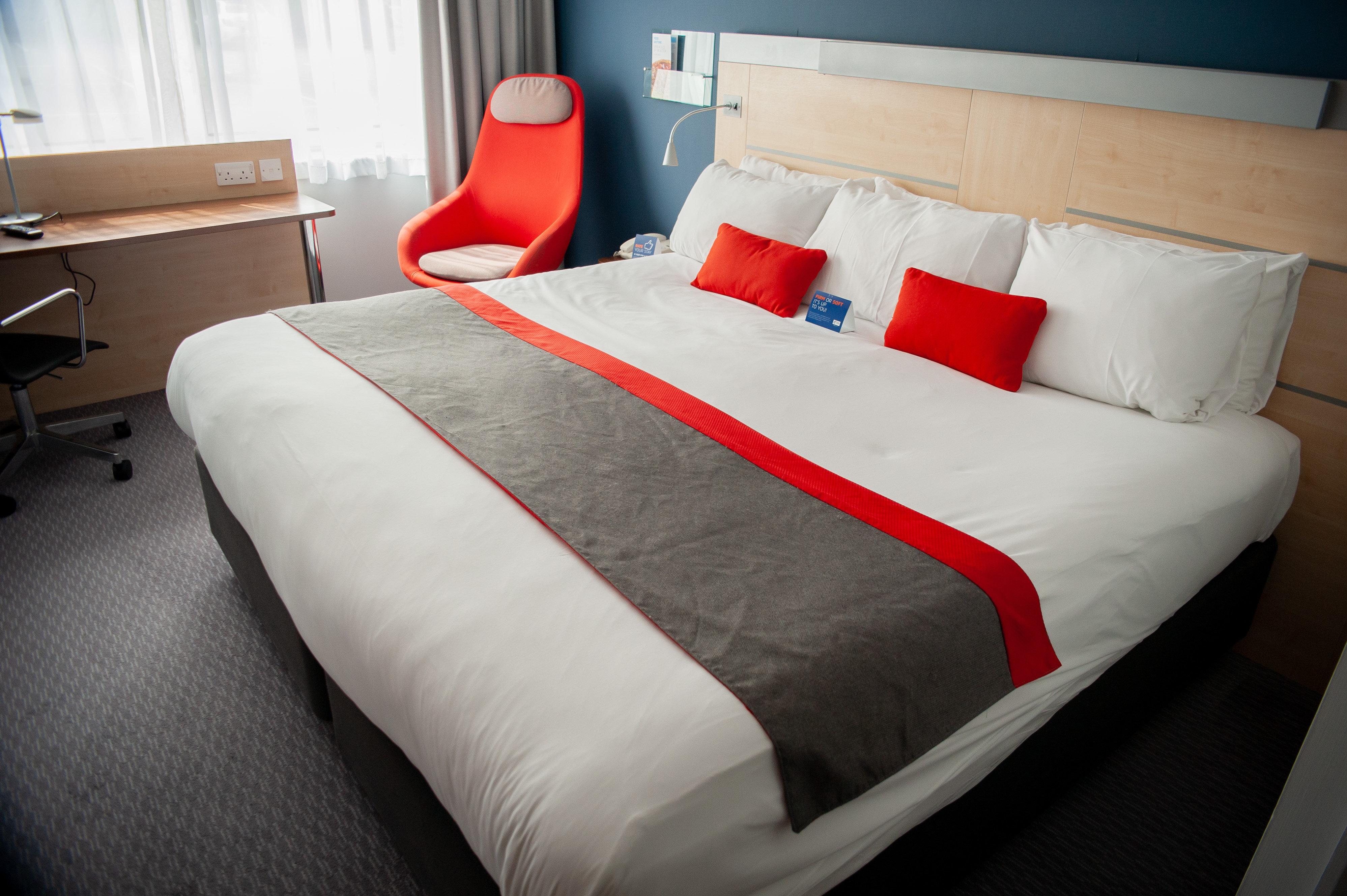 holiday inn express folkestone channel tunnel by ihg
