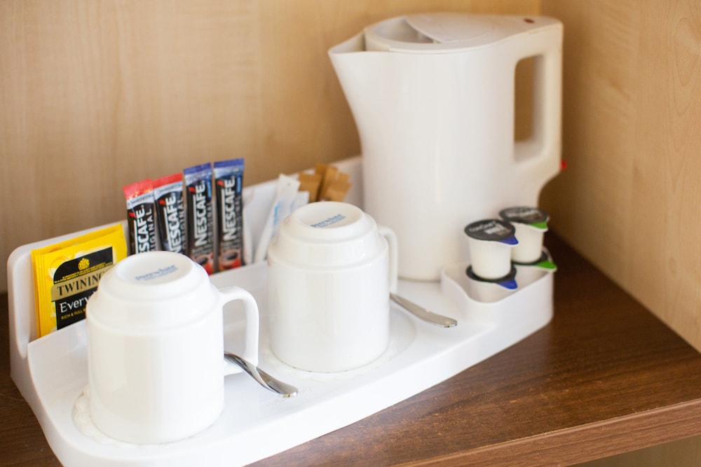 holiday inn express folkestone channel tunnel by ihg