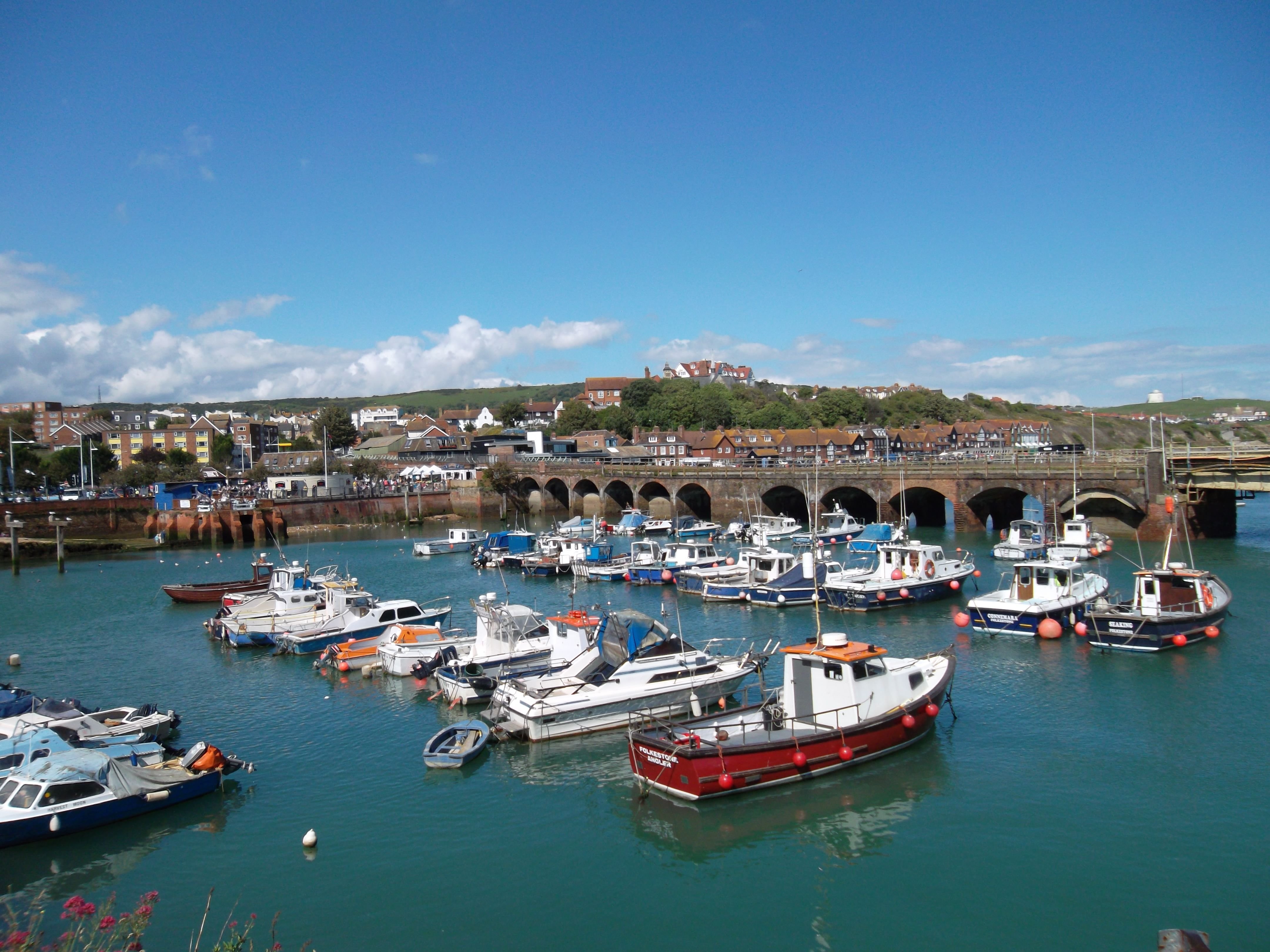 holiday inn express folkestone channel tunnel by ihg