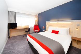 holiday inn express folkestone channel tunnel by ihg