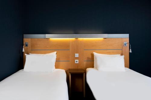 holiday inn express folkestone channel tunnel by ihg