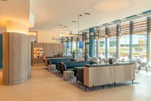 crowne plaza reading