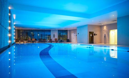 crowne plaza reading
