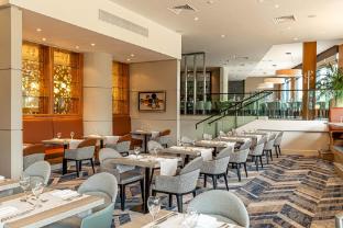 crowne plaza reading