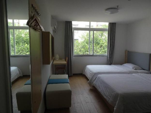 7 days inn qinzhou bus station