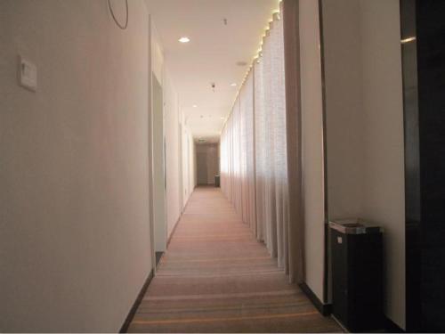 7 days inn qinzhou bus station