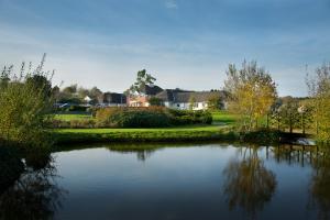 Sandford Springs Hotel & Golf Club,Hampshire>>Basingstoke,4 star
