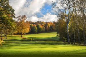 Sandford Springs Hotel & Golf Club,Hampshire>>Basingstoke,4 star