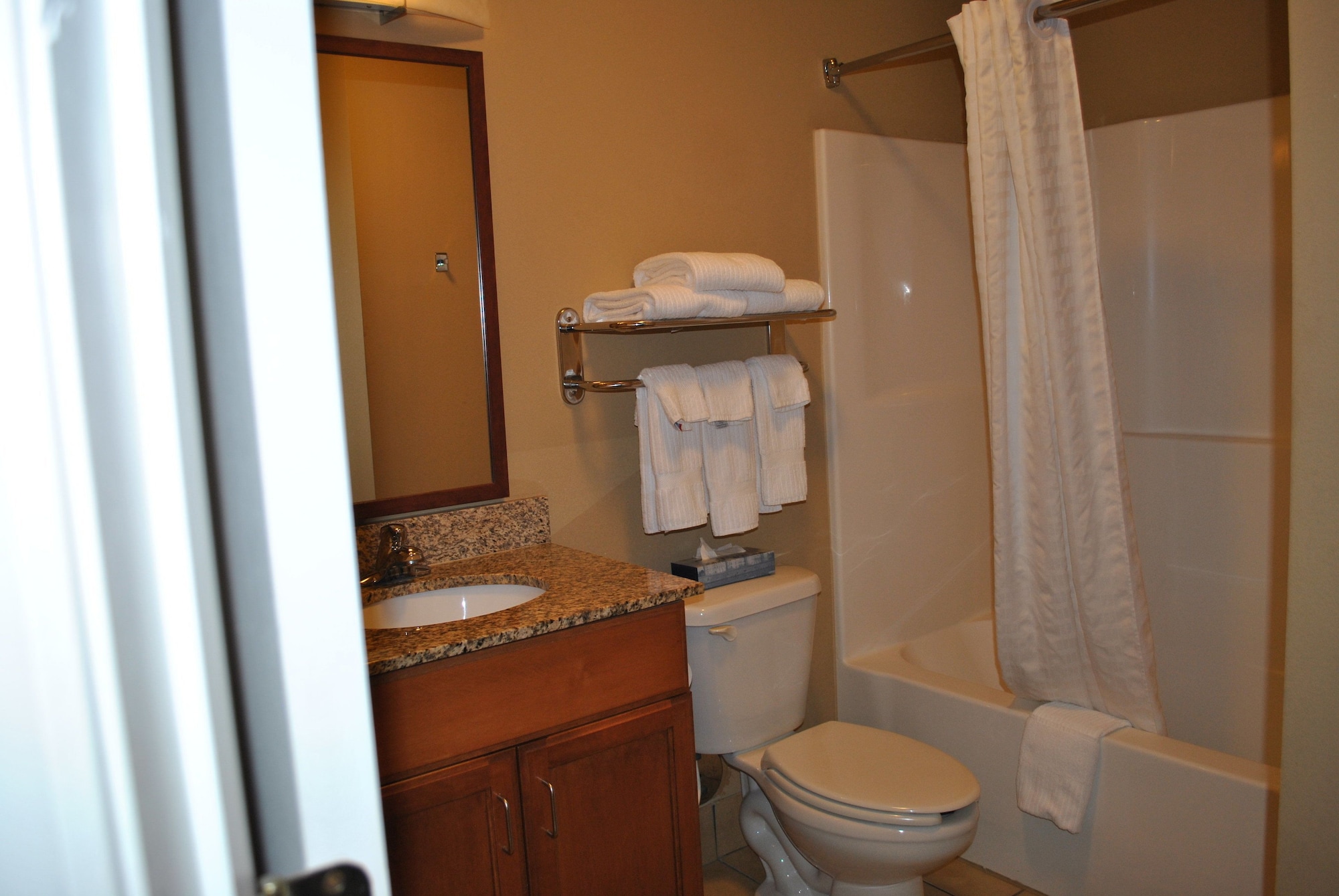 candlewood suites colonial heights fort lee by ihg
