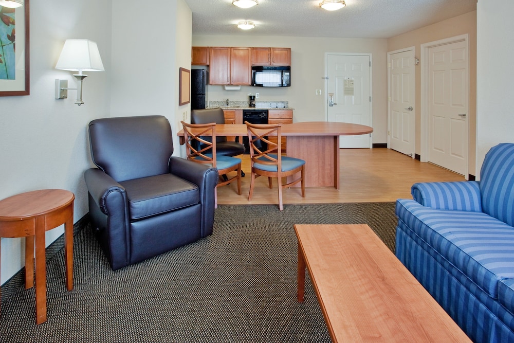candlewood suites colonial heights fort lee by ihg