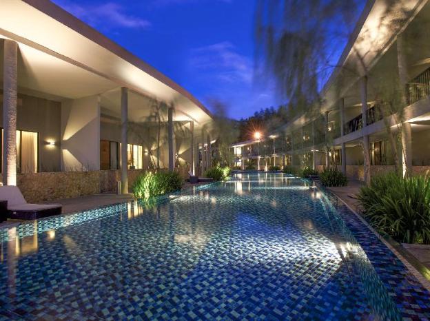 hotel neo green savana sentul city by aston