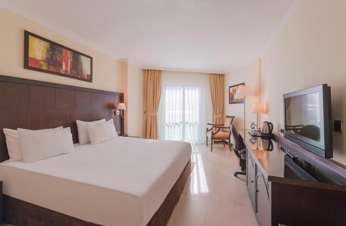 crowne plaza hotel antalya by ihg