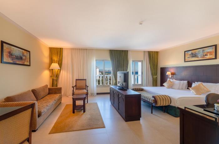 crowne plaza hotel antalya by ihg