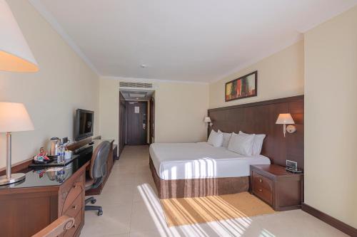 crowne plaza hotel antalya by ihg