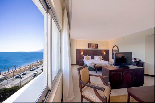 crowne plaza hotel antalya by ihg